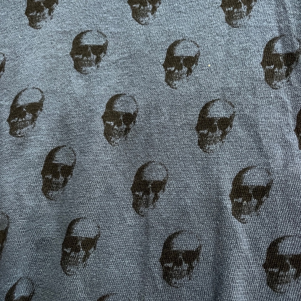 Skull Cashmere V-Neck Sweater - Picture 2 of 4